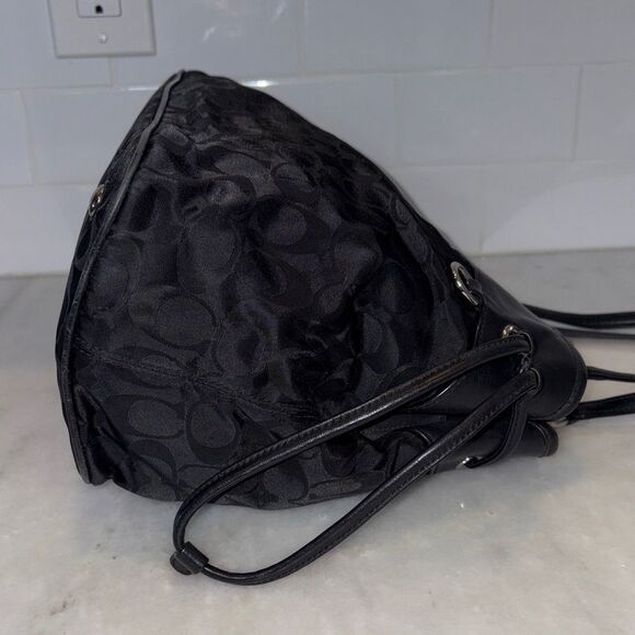 Coach Bag Purse Handbag Signature Logo Drawstring Carryall Tote Shoulder Bag - Picture 7 of 16